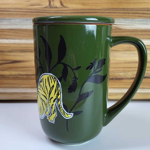 DAVIDs TEA Nordic Mug with Lid and TEA Infuser, Colour Changing Stretching Cat - Picture 3 of 9